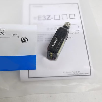 Omron E3Z-LR86 Photoelectric Switch  One Free Shipping E3ZLR86