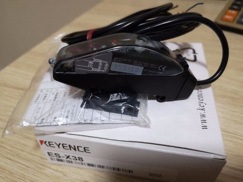 Keyence ES-X38 Sensor ESX38 Free Shipping 1PC