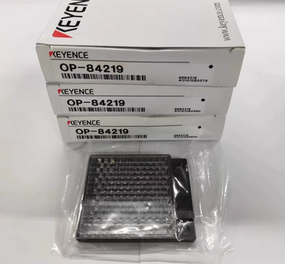 1PC Keyence OP-84219 R-2L Reflective panel OP84219 Free Shipping