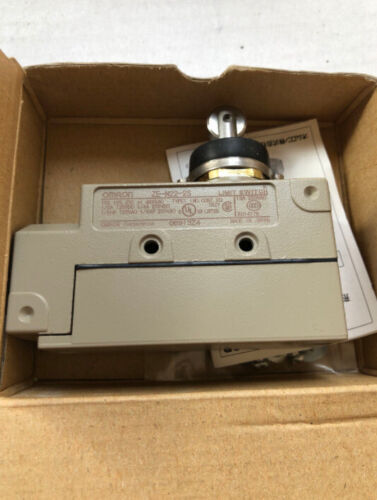 1PCS Omron ZE-N22-2S ZEN222S limit Switch In Box - Free Shipping