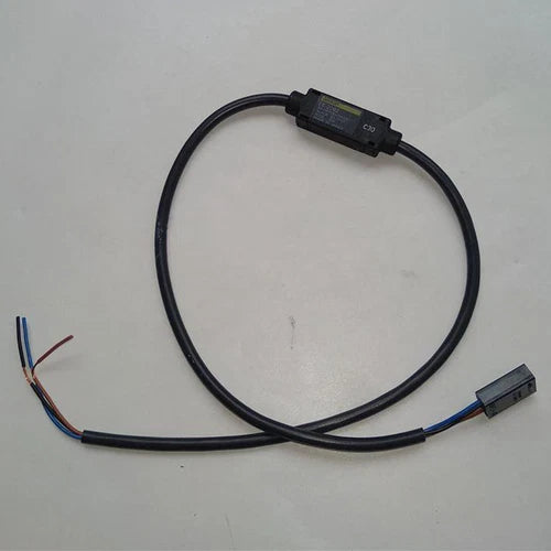 Omron EE-2002 Photoelectric Sensor One EE2002 Free Shipping