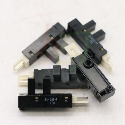 5PCS Omron EE-SX4009-P1 Photoelectric Switch Sensor EESX4009P1