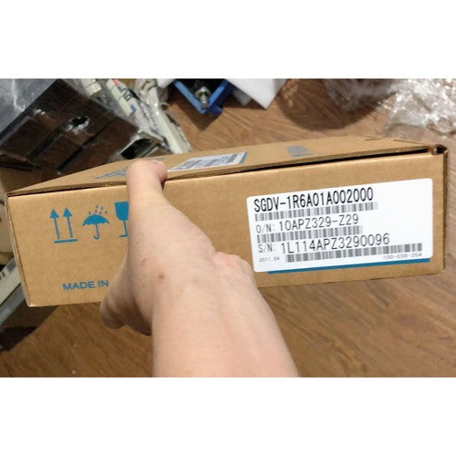 Yaskawa SGDV-1R6A01A002000 Servo Driver 1PC ping