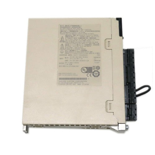 1PC Yaskawa servo driver SGD7S-1R6A00A