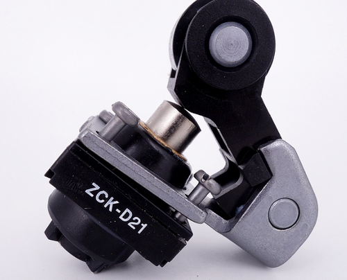 1PC Schneider ZCK-D21 Limit Switch Free Shipping ZCKD21