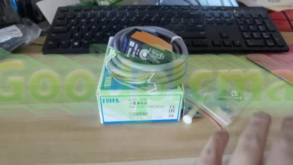 1PCS Fotek A3R-2MX A3R2MX Photo Sensor In Box -