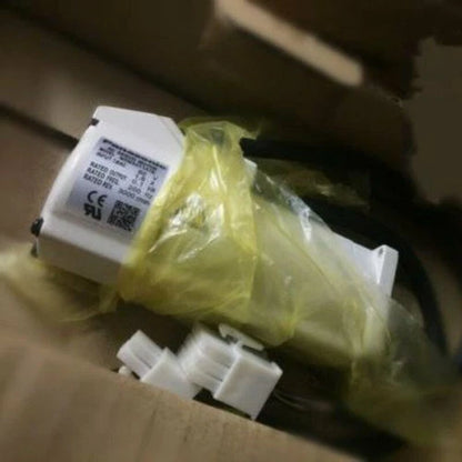 1PC Panasonic MSMA011A1E Servo Motor ping