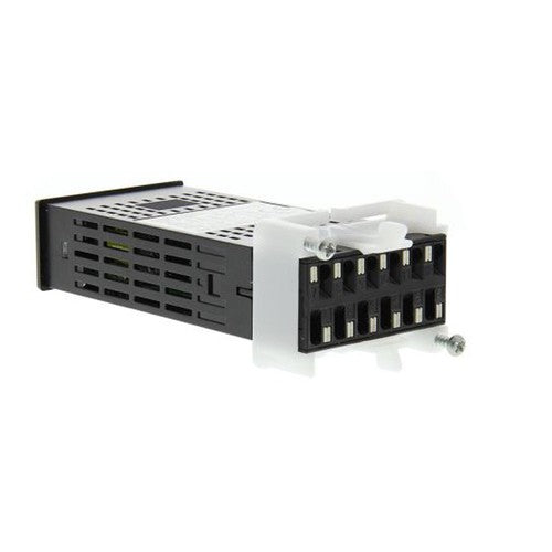 Omron E5GN-Q1T-C Temperature Controller One Free Shipping E5GNQ1TC
