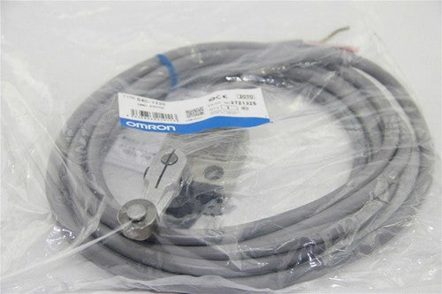 Omron D4C-1220 Limit Switch One Free Shipping D4C1220