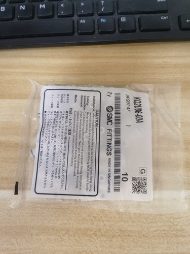1Bag/10PCS SMC KQ2U06-00A KQ2U0600A Fittings Free Shipping