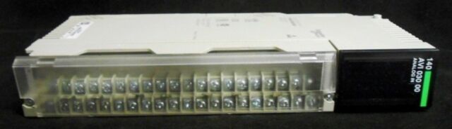 new Schneider 140AVI03000 Input Module