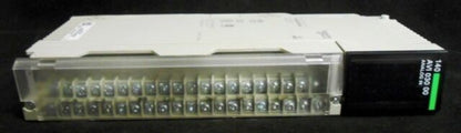 new Schneider 140AVI03000 Input Module