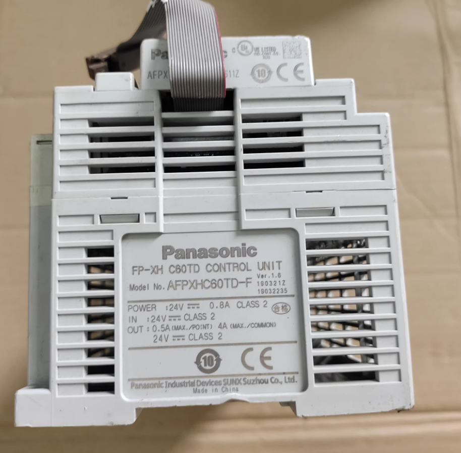new 1PCS  Panasonic AFPXHC60TD-F FP-XH C60TD PLC Controller ping