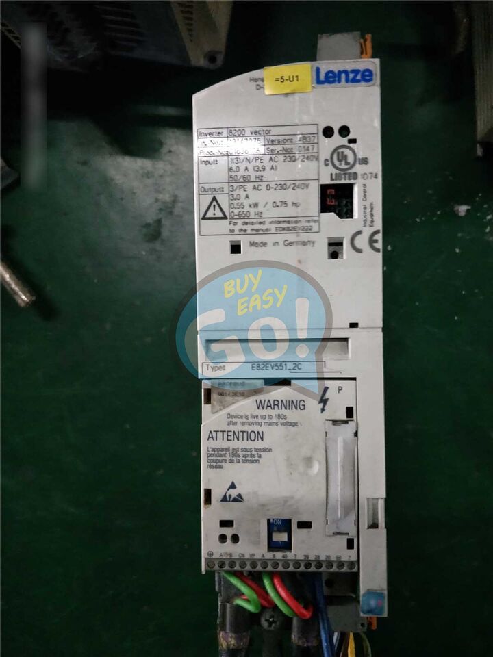 used 1PC LENZE E82EV552-4C200 E82EV552K4C200 - LENZE