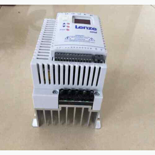 new 1PC  LENZE ESMD222L4TXA Inverter ping