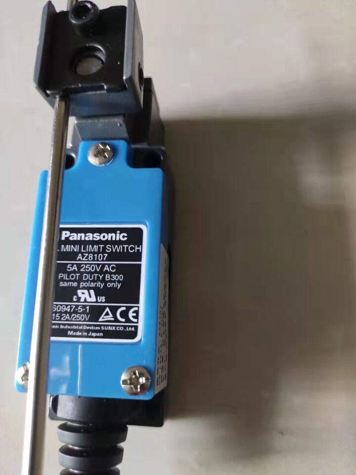 new Panasonic AZ-8107 Limit Switch 1PC AZ8107 - PANASONIC
