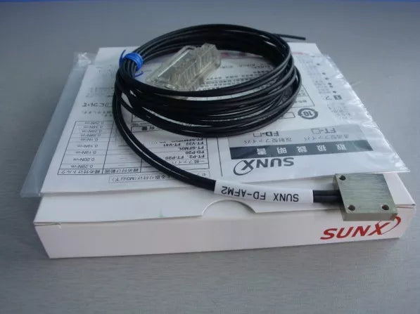 new 1PC Panasonic SUNX FD-AFM2 Fiber Optic Sensor FDAFM2 - PANASONIC