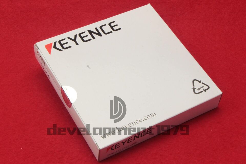 KEYENCE CZ-10 Fiber Optic Sensor - KEYENCE