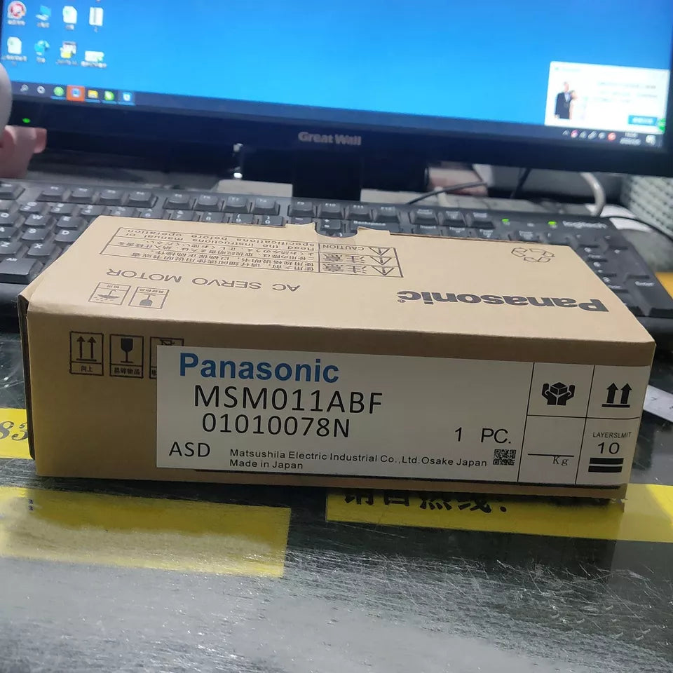 new 1PC Panasonic MSM011ABF Servo Motor ping - PANASONIC