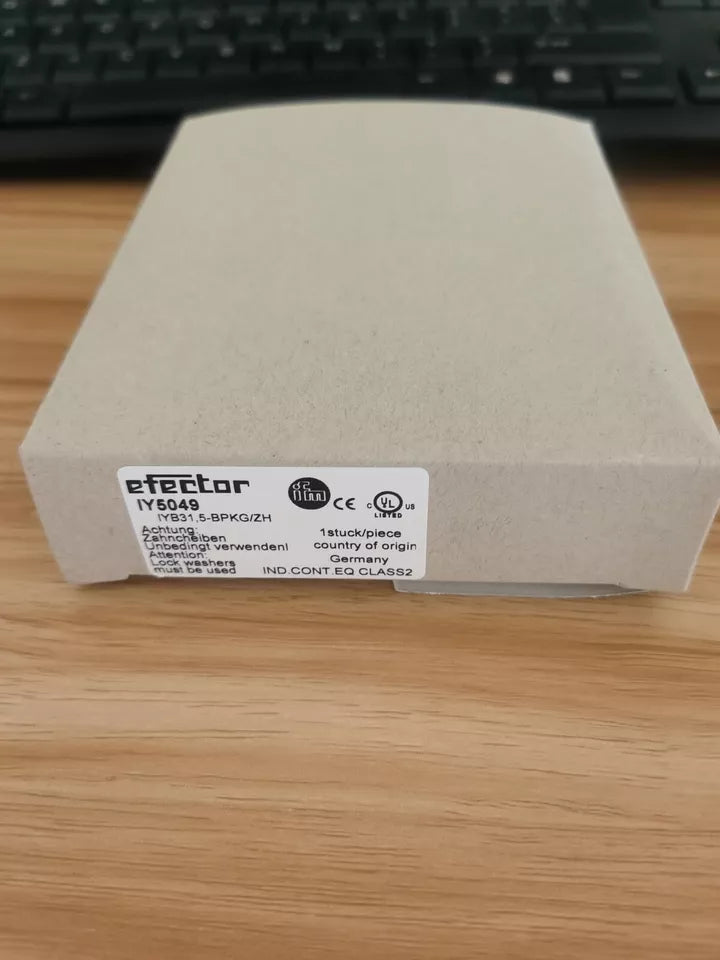 1PC IFM IY5049 Proximity Switch In Box Ping - IFM