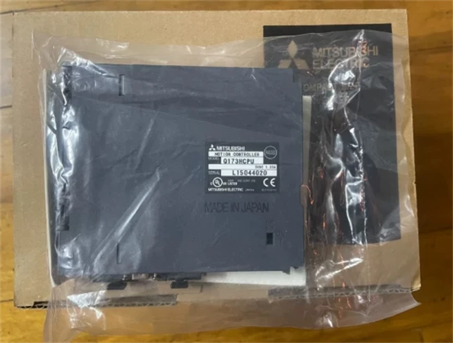 new 1PC Mitsubishi Q173HCPU PLC Module ping