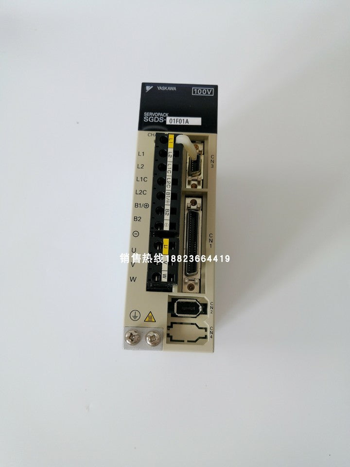 new 1PC Yaskawa SGDS-01F01A AC Servo Drive In Box ping