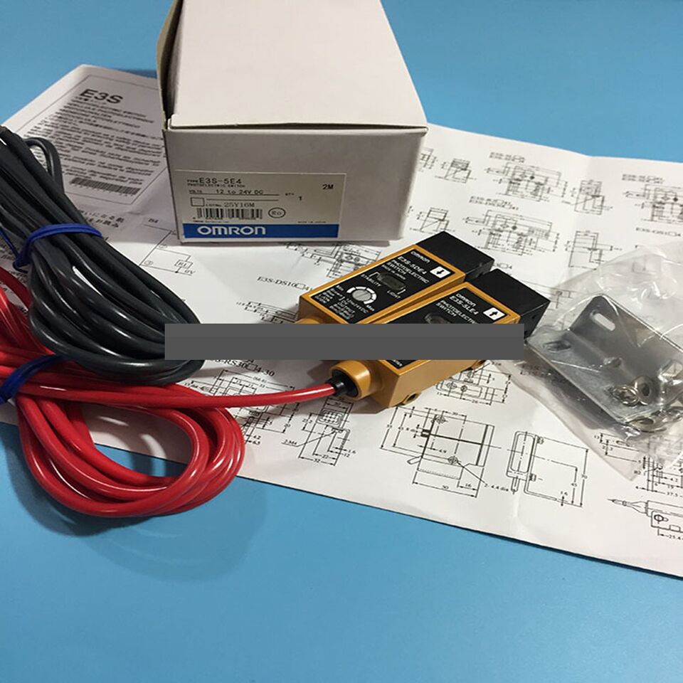 new Omron E3S-5E4 Photoelectric Switch One E3S5E4 - OMRON