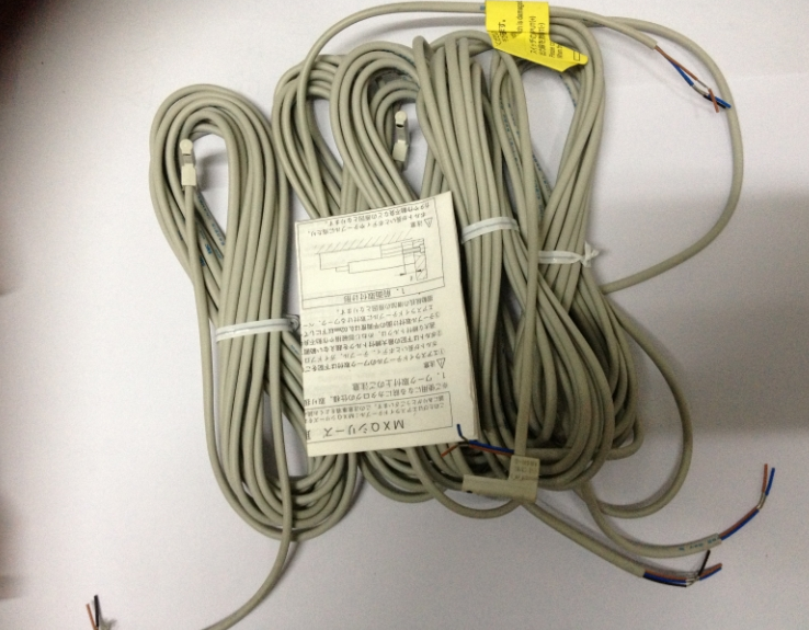 new 1PC SMC D-M9NVL Magnetic Switch DM9NVL - SMC