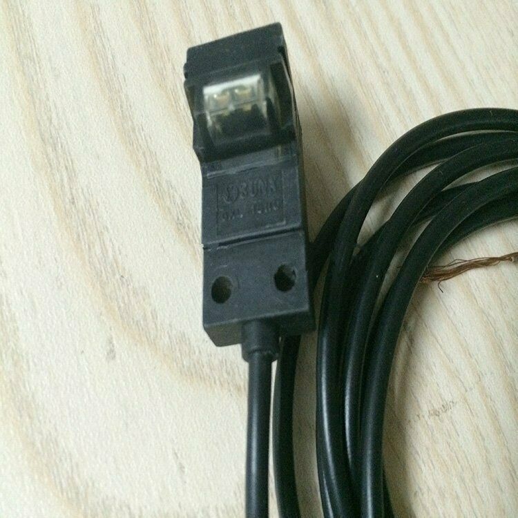 new 1PC  Panasonic Sunx GXL-15HU Panasonic Photoelectric Sensor Sunx