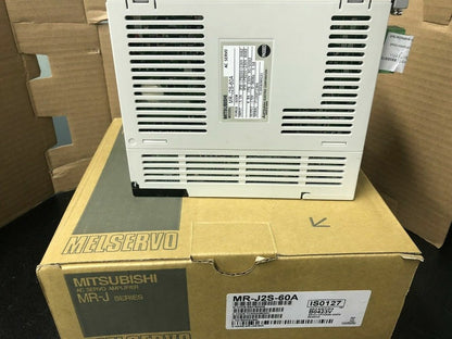 new 1PC Mitsubishi MR-J2S-60A Servo Driver In Box ping MRJ2S60A