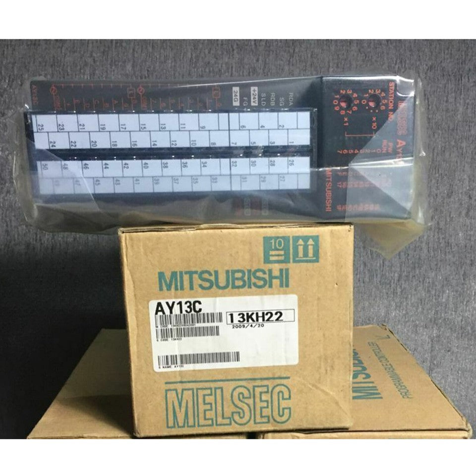 new One  Mitsubishi AY13C Output Module In Box ping