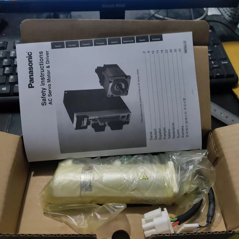 new 1PC Panasonic MSM011ABF Servo Motor ping - PANASONIC