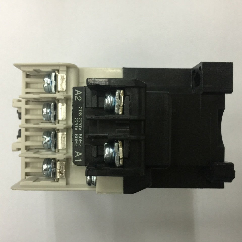 new Mitsubishi S-N10 AC220V Contactor SN10 1PC