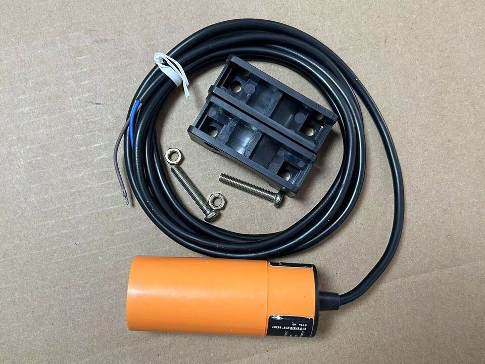 1PC IFM IB0027 Proximity Switch Sensor - IFM