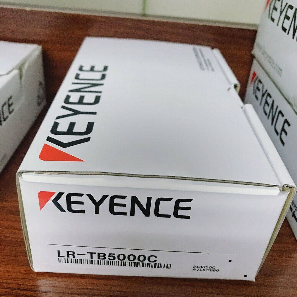 new LRTB5000C 1PC Keyence LR-TB5000C Laser Sensor ping