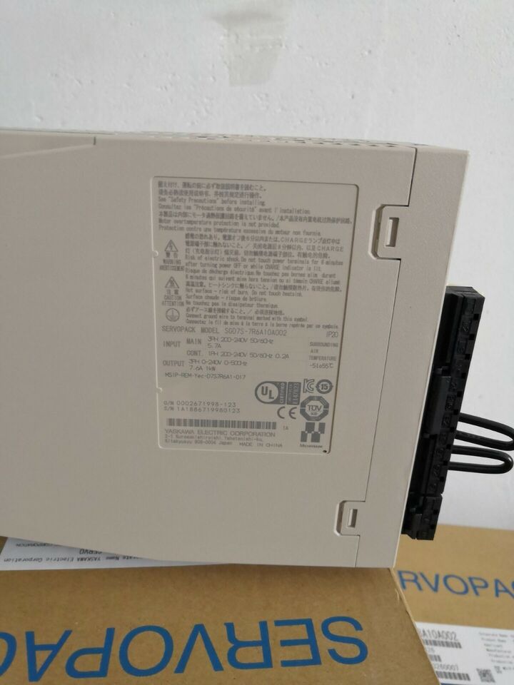 new One Yaskawa SGD7S-7R6A10A002 SGD7S7R6A10A002 Servo Drive ping - YASKAWA