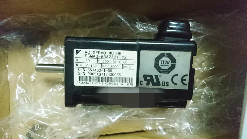 YASKAWA AC Servo Motor SGMAS-A5A2A21-Y2 New - YASKAWA