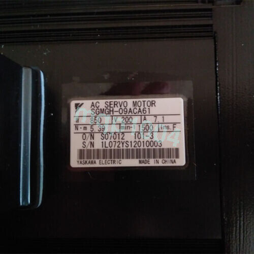 Yaskawa SGMGH09ACA61 Servo Motor - YASKAWA