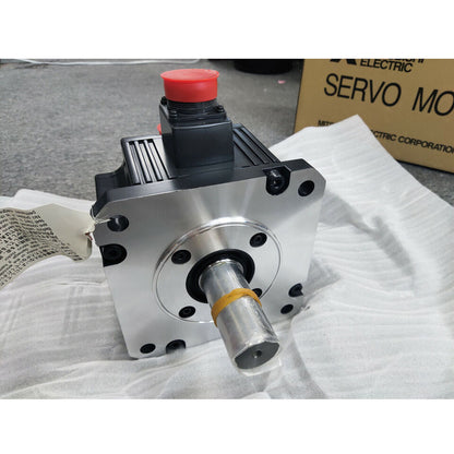 new Mitsubishi HC203S-A42 Servo Motor 1PC ping HC203SA42 - MITSUBISHI