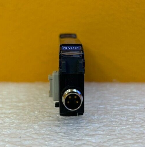 new Keyence FS-V34CP Fiber Optic Amplifier Sensor 1PC FSV34CP - KEYENCE