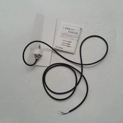 new 1PC OMRON D5B-8511 D5B8511 Limit Switch Touch Switch ping - OMRON