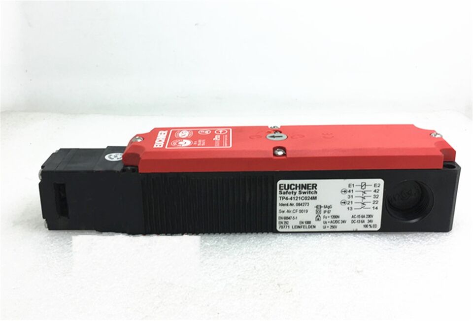 EUCHNER TP4-4121C024M 084273 - EUCHNER