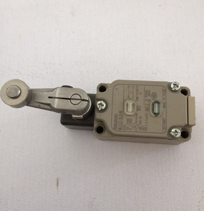 Omron WLCA22LDN Sensor - OMRON