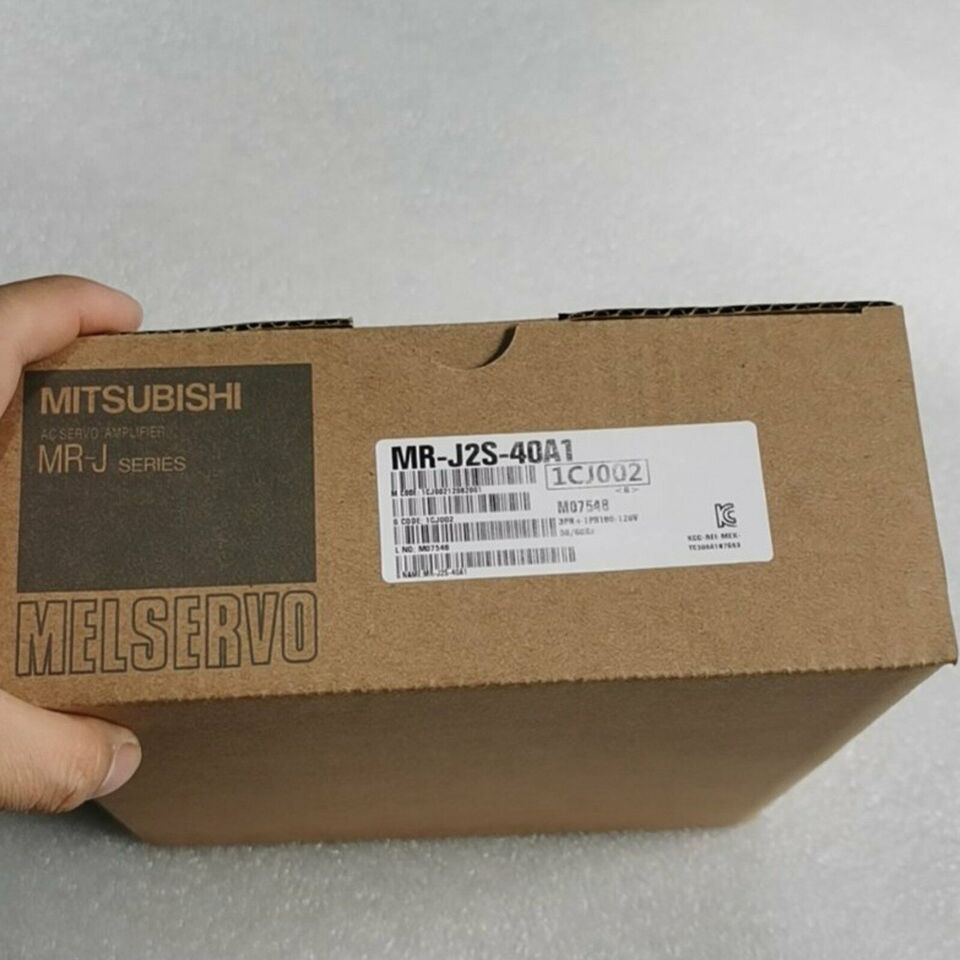 New Mitsubishi MRJ2S40A1 Servo Drive in Box - MITSUBISHI