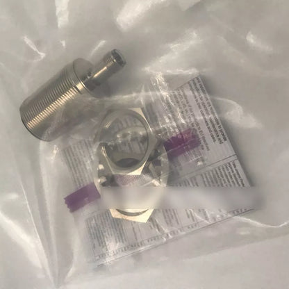 new 1PC Omron E2B-M30KS15-M1-B1 Proximity Sensor E2BM30KS15M1B1 - OMRON