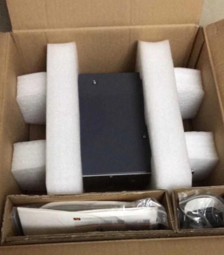 new B&R 8V1016.00-2 Servo Drive One ping - B&R