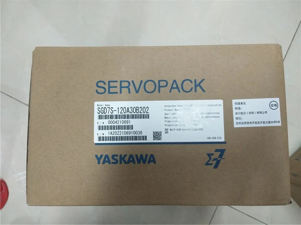 new 1PC  Yaskawa SGD7S-120A30B202 Servo Drive In Box ping