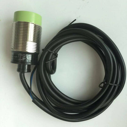 new Autonics PR30-15DN Proximity Switch One PR3015DN - AUTONICS