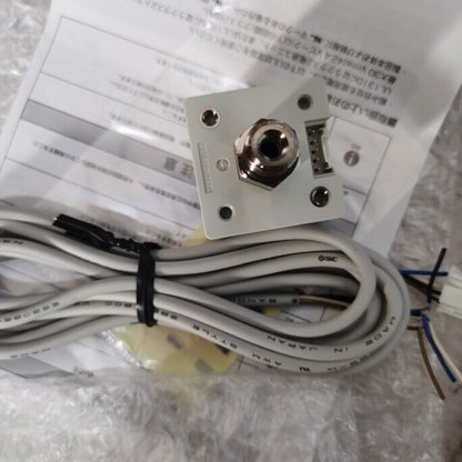 SMC ISE30A-01-A-L Pneumatic Pressure Switch ISE30A01AL - SMC