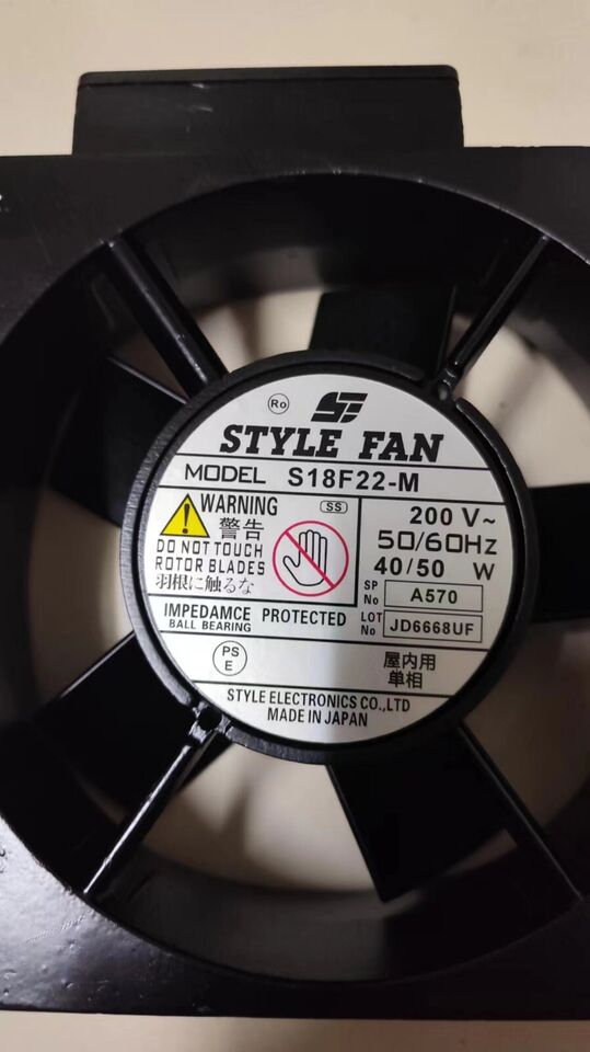 new 1 PCS Fan Aluminum frame S18F22-M AC 220V 180x180*65mm cooling fan - LANLAN